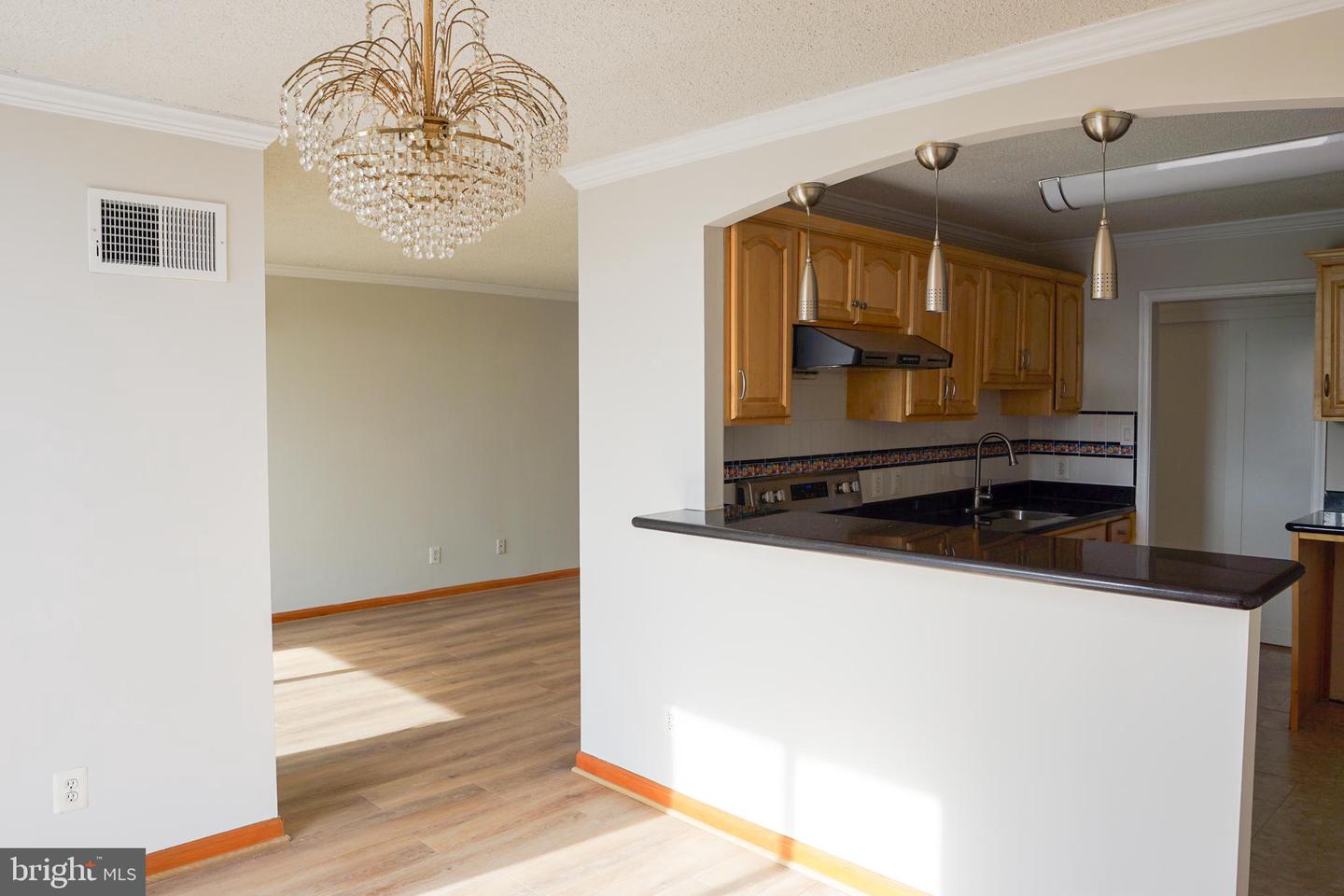 2311 PIMMIT DR #815, FALLS CHURCH, Virginia 22043, 2 Bedrooms Bedrooms, ,2 BathroomsBathrooms,Residential,For sale,2311 PIMMIT DR #815,VAFX2289798 MLS # VAFX2289798