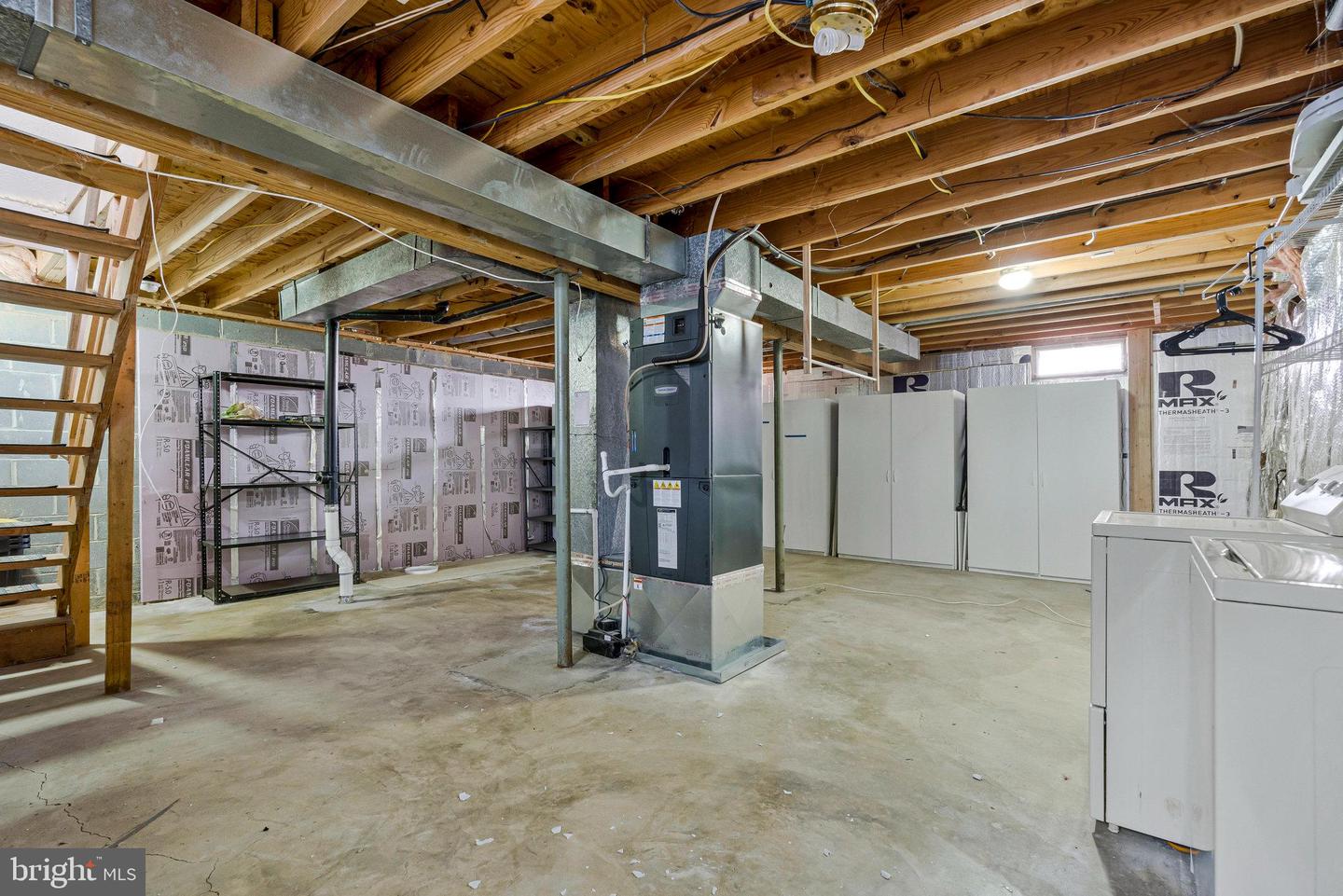 113 CARAGANA CT, STERLING, Virginia 20164, 4 Bedrooms Bedrooms, ,2 BathroomsBathrooms,Residential,For sale,113 CARAGANA CT,VALO2115558 MLS # VALO2115558