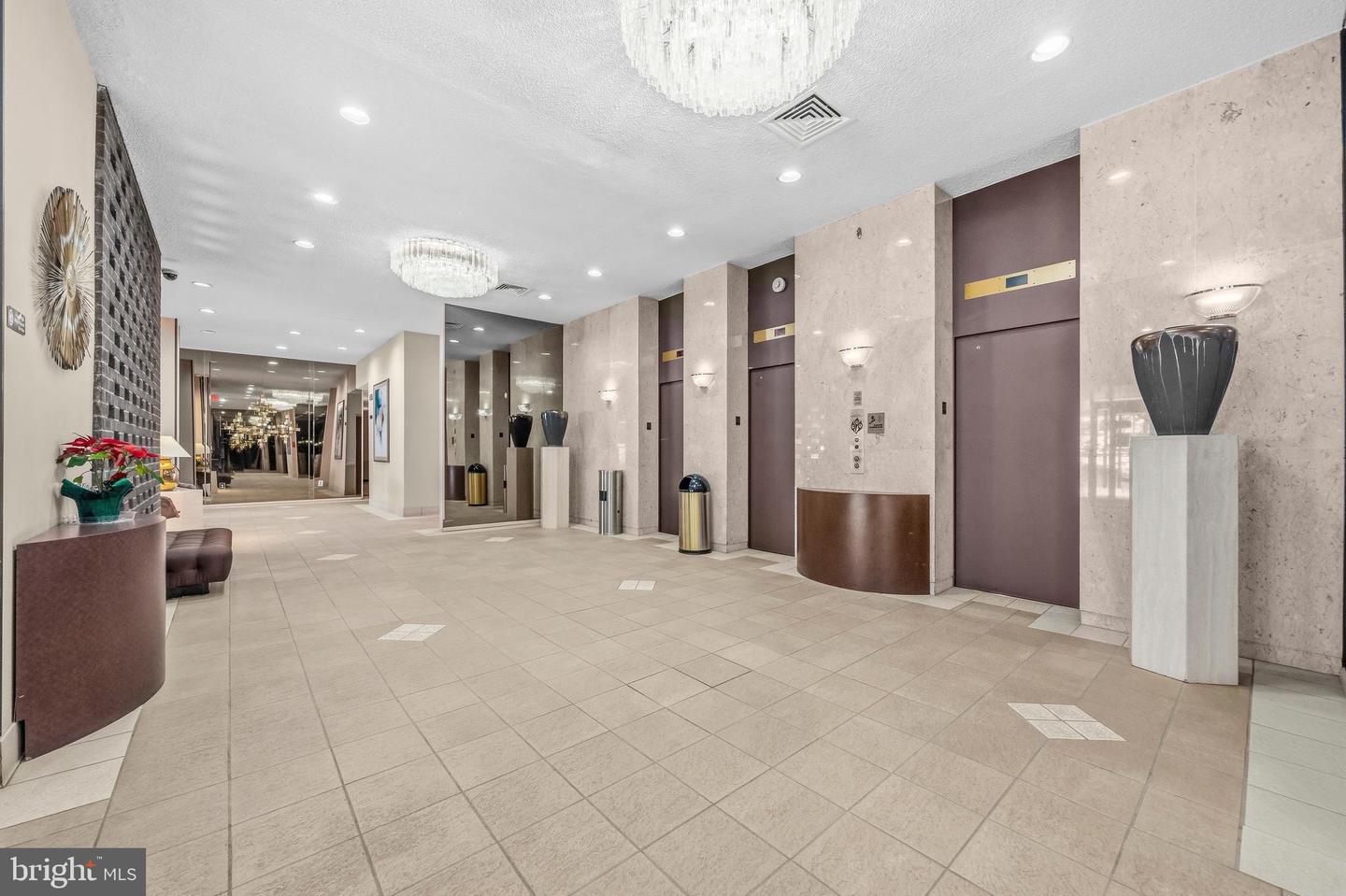 250 S REYNOLDS ST #1003, ALEXANDRIA, Virginia 22304, 2 Bedrooms Bedrooms, ,2 BathroomsBathrooms,Residential,For sale,250 S REYNOLDS ST #1003,VAAX2053970 MLS # VAAX2053970