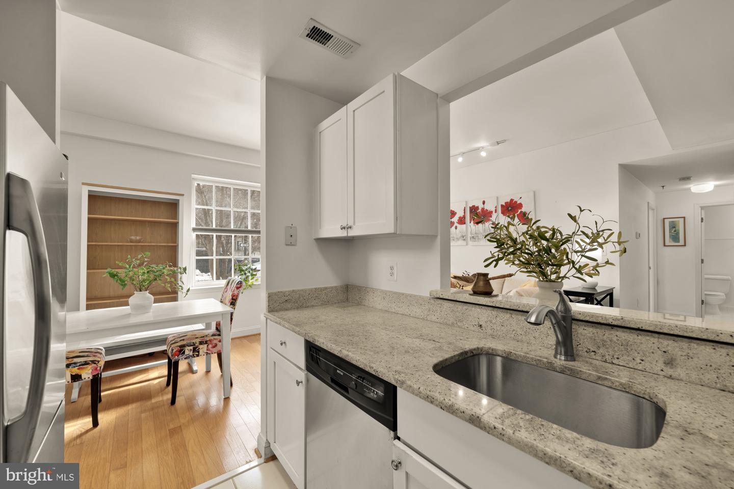 1621 T ST NW #105, WASHINGTON, District Of Columbia 20009, 1 Bedroom Bedrooms, ,1 BathroomBathrooms,Residential,For sale,1621 T ST NW #105,DCDC2245386 MLS # DCDC2245386 1621 T ST NW #105, WASHINGTON, District Of Columbia 20009, 1 Bedroom Bedrooms, ,1 BathroomBathrooms,Residential,For sale,1621 T ST NW #105,DCDC2245386 MLS # DCDC2245386