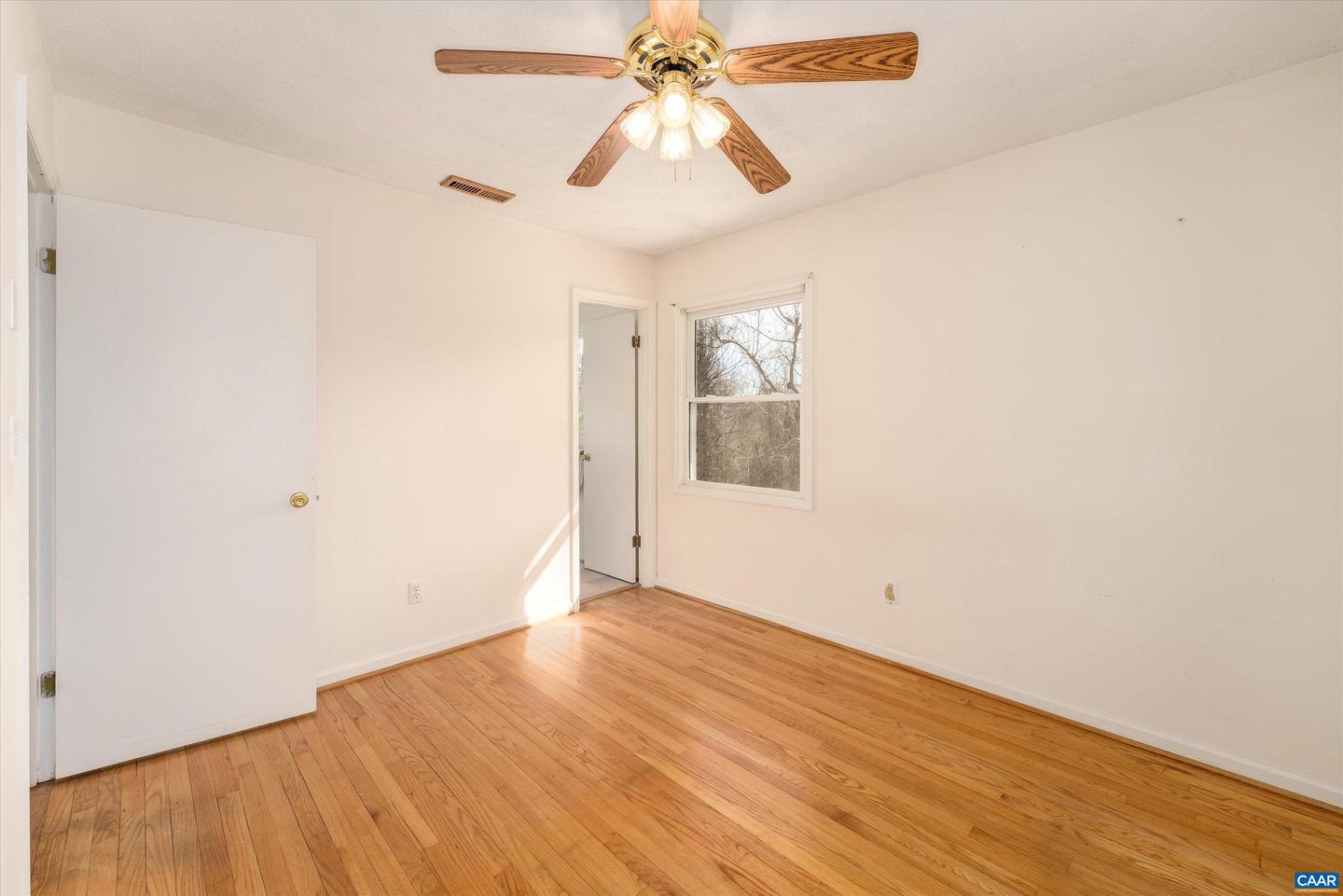 1204 HOLMES AVE, CHARLOTTESVILLE, Virginia 22901, 3 Bedrooms Bedrooms, ,2 BathroomsBathrooms,Residential,For sale,1204 HOLMES AVE,673171 MLS # 673171 1204 HOLMES AVE, CHARLOTTESVILLE, Virginia 22901, 3 Bedrooms Bedrooms, ,2 BathroomsBathrooms,Residential,For sale,1204 HOLMES AVE,673171 MLS # 673171