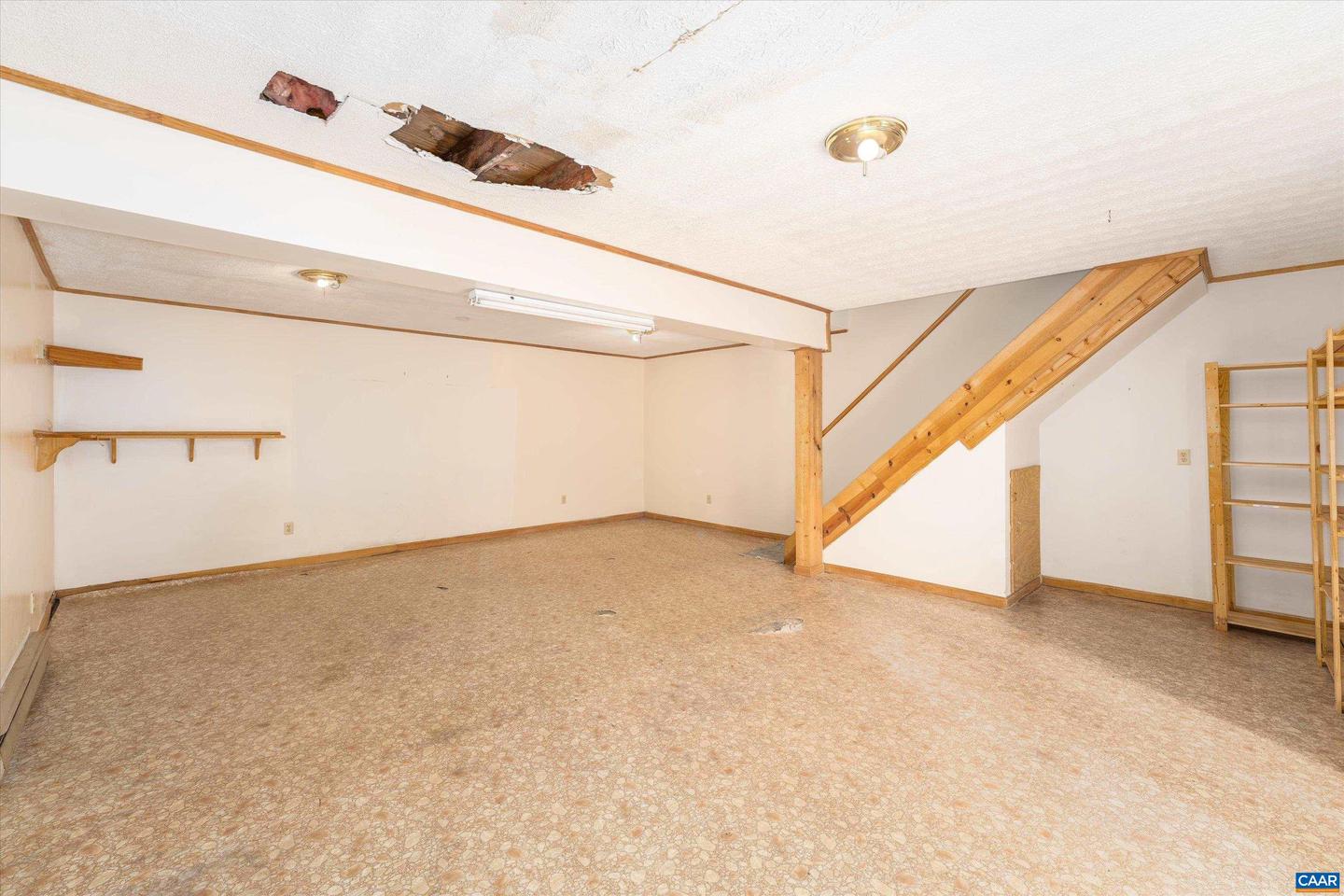 1204 HOLMES AVE, CHARLOTTESVILLE, Virginia 22901, 3 Bedrooms Bedrooms, ,2 BathroomsBathrooms,Residential,For sale,1204 HOLMES AVE,673171 MLS # 673171 1204 HOLMES AVE, CHARLOTTESVILLE, Virginia 22901, 3 Bedrooms Bedrooms, ,2 BathroomsBathrooms,Residential,For sale,1204 HOLMES AVE,673171 MLS # 673171