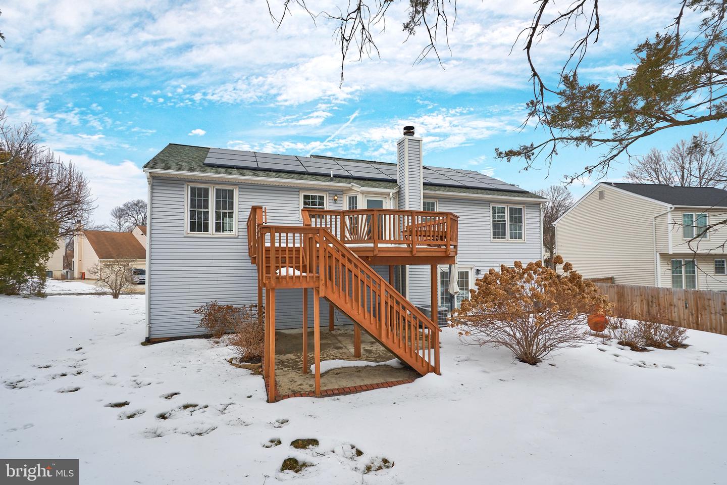 13715 EASTCLIFF CIR, CENTREVILLE, Virginia 20120, 5 Bedrooms Bedrooms, ,3 BathroomsBathrooms,Residential,For sale,13715 EASTCLIFF CIR,VAFX2290192 MLS # VAFX2290192