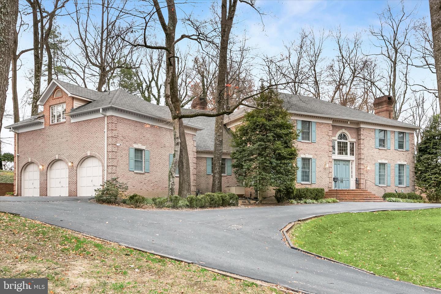 949 BELLVIEW RD, MCLEAN, Virginia 22102, 3 Bedrooms Bedrooms, ,5 BathroomsBathrooms,Residential,For sale,949 BELLVIEW RD,VAFX2290292 MLS # VAFX2290292 949 BELLVIEW RD, MCLEAN, Virginia 22102, 3 Bedrooms Bedrooms, ,5 BathroomsBathrooms,Residential,For sale,949 BELLVIEW RD,VAFX2290292 MLS # VAFX2290292