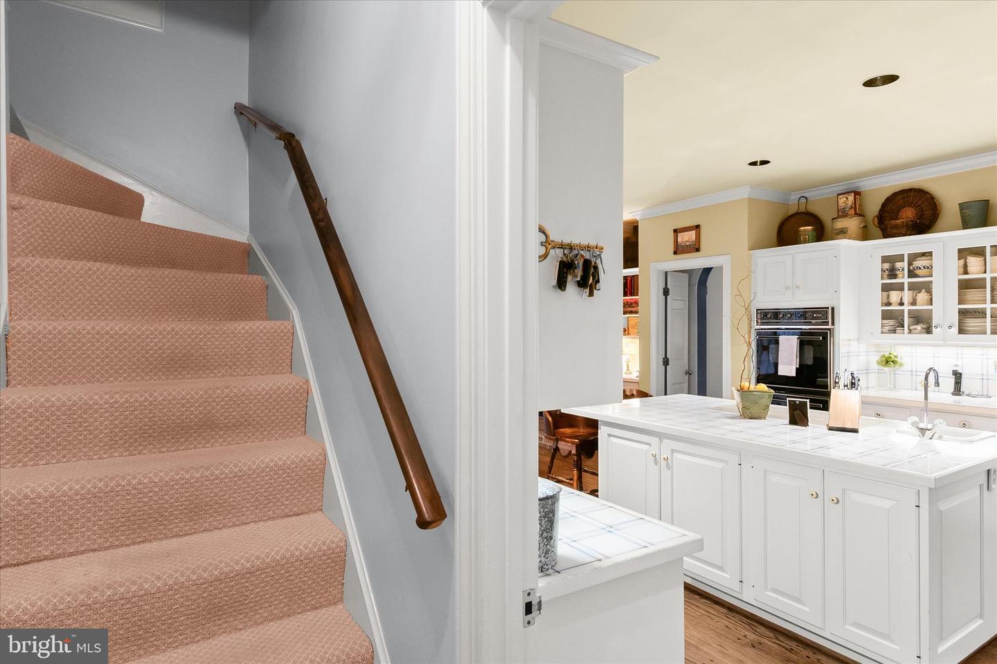 949 BELLVIEW RD, MCLEAN, Virginia 22102, 3 Bedrooms Bedrooms, ,5 BathroomsBathrooms,Residential,For sale,949 BELLVIEW RD,VAFX2290292 MLS # VAFX2290292 949 BELLVIEW RD, MCLEAN, Virginia 22102, 3 Bedrooms Bedrooms, ,5 BathroomsBathrooms,Residential,For sale,949 BELLVIEW RD,VAFX2290292 MLS # VAFX2290292