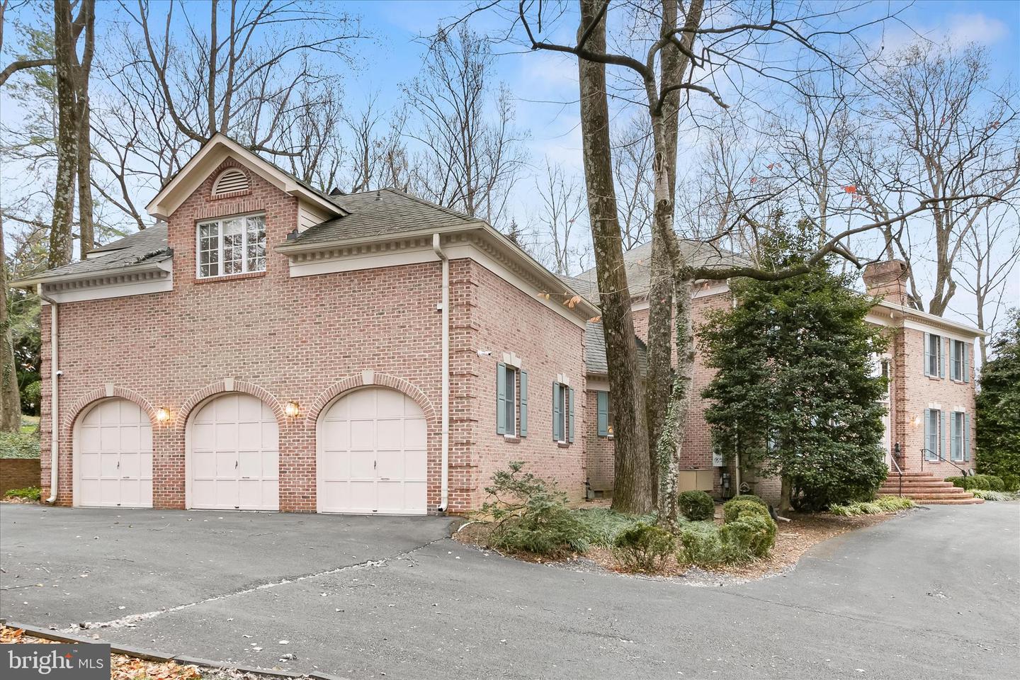 949 BELLVIEW RD, MCLEAN, Virginia 22102, 3 Bedrooms Bedrooms, ,5 BathroomsBathrooms,Residential,For sale,949 BELLVIEW RD,VAFX2290292 MLS # VAFX2290292 949 BELLVIEW RD, MCLEAN, Virginia 22102, 3 Bedrooms Bedrooms, ,5 BathroomsBathrooms,Residential,For sale,949 BELLVIEW RD,VAFX2290292 MLS # VAFX2290292