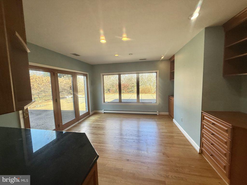 1362 WOODSIDE DR, MCLEAN, Virginia 22102, 4 Bedrooms Bedrooms, ,2 BathroomsBathrooms,Residential,For sale,1362 WOODSIDE DR,VAFX2290306 MLS # VAFX2290306 1362 WOODSIDE DR, MCLEAN, Virginia 22102, 4 Bedrooms Bedrooms, ,2 BathroomsBathrooms,Residential,For sale,1362 WOODSIDE DR,VAFX2290306 MLS # VAFX2290306