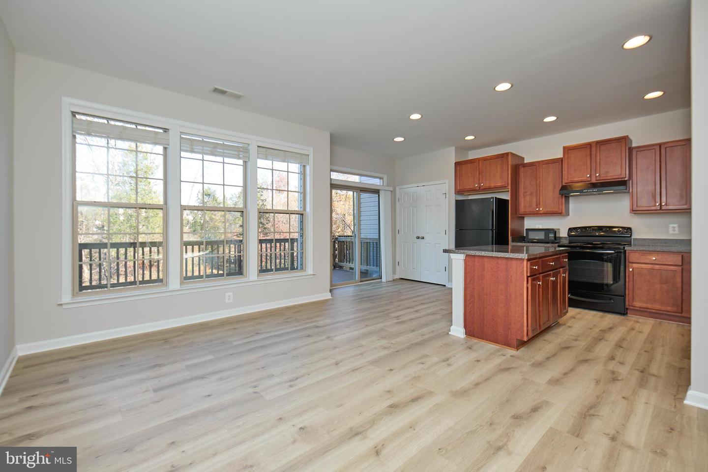 42612 GALBRAITH SQ, BROADLANDS, Virginia 20148, 3 Bedrooms Bedrooms, ,2 BathroomsBathrooms,Residential,For sale,42612 GALBRAITH SQ,VALO2115662 MLS # VALO2115662