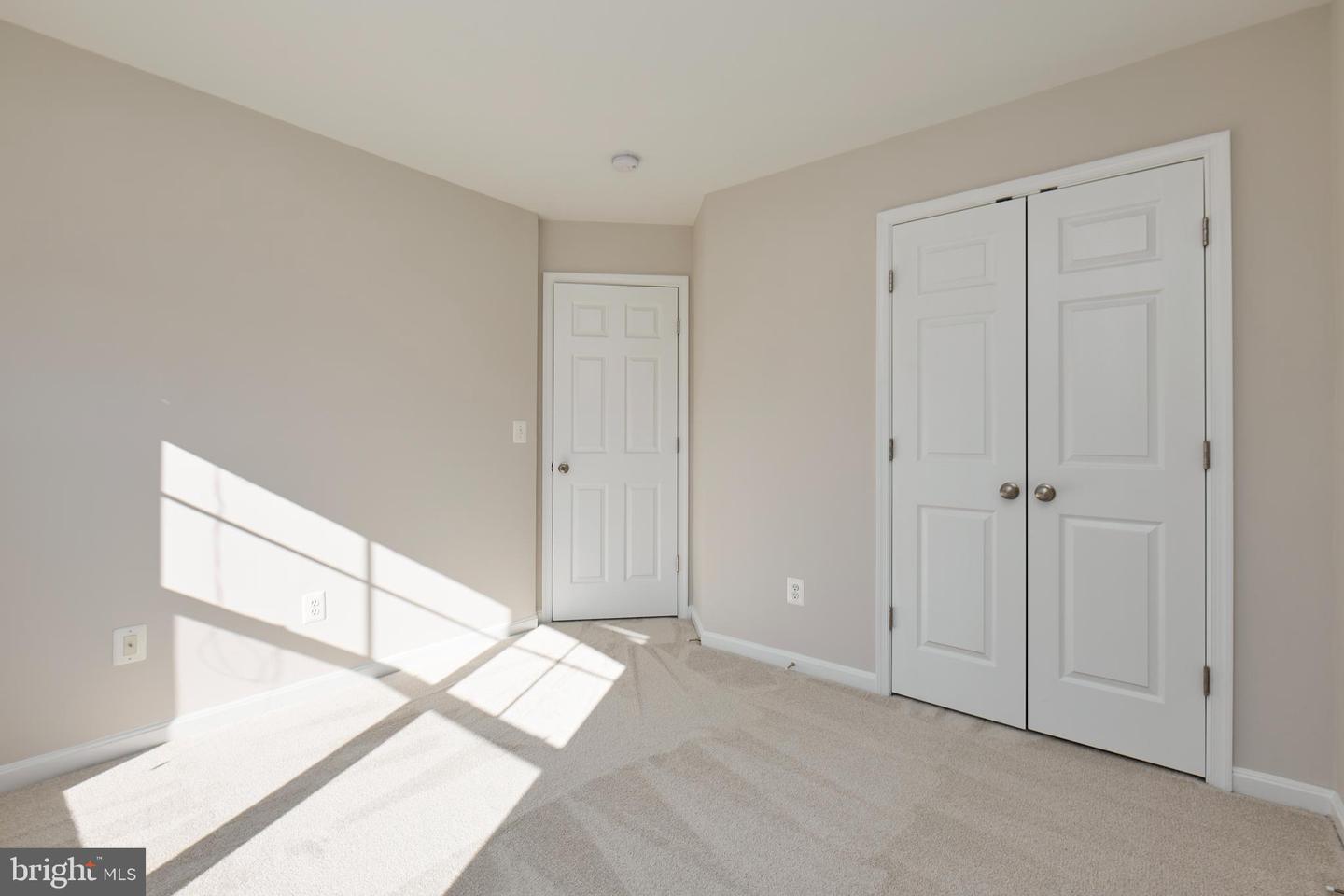 42612 GALBRAITH SQ, BROADLANDS, Virginia 20148, 3 Bedrooms Bedrooms, ,2 BathroomsBathrooms,Residential,For sale,42612 GALBRAITH SQ,VALO2115662 MLS # VALO2115662