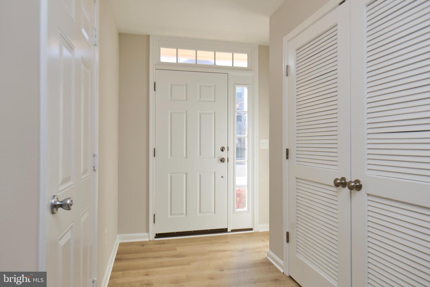 42612 GALBRAITH SQ, BROADLANDS, Virginia 20148, 3 Bedrooms Bedrooms, ,2 BathroomsBathrooms,Residential,For sale,42612 GALBRAITH SQ,VALO2115662 MLS # VALO2115662