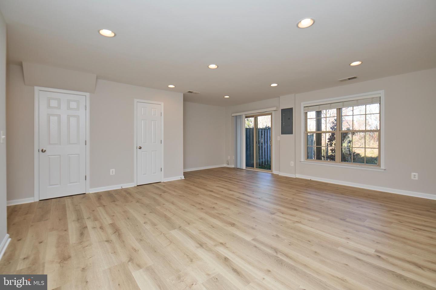 42612 GALBRAITH SQ, BROADLANDS, Virginia 20148, 3 Bedrooms Bedrooms, ,2 BathroomsBathrooms,Residential,For sale,42612 GALBRAITH SQ,VALO2115662 MLS # VALO2115662