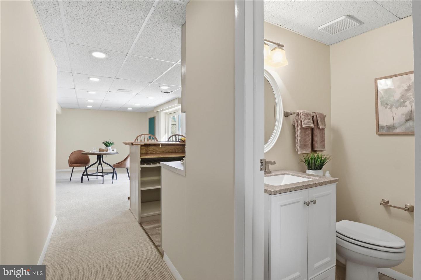 5903 OAK RIDGE CT, BURKE, Virginia 22015, 5 Bedrooms Bedrooms, 19 Rooms Rooms,2 BathroomsBathrooms,Residential,For sale,5903 OAK RIDGE CT,VAFX2289782 MLS # VAFX2289782 5903 OAK RIDGE CT, BURKE, Virginia 22015, 5 Bedrooms Bedrooms, 19 Rooms Rooms,2 BathroomsBathrooms,Residential,For sale,5903 OAK RIDGE CT,VAFX2289782 MLS # VAFX2289782