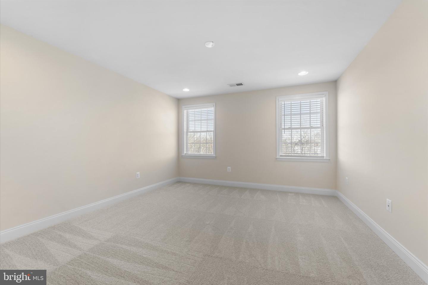 22990 WEYBRIDGE SQ, ASHBURN, Virginia 20148, 4 Bedrooms Bedrooms, ,4 BathroomsBathrooms,Residential,For sale,22990 WEYBRIDGE SQ,VALO2115508 MLS # VALO2115508