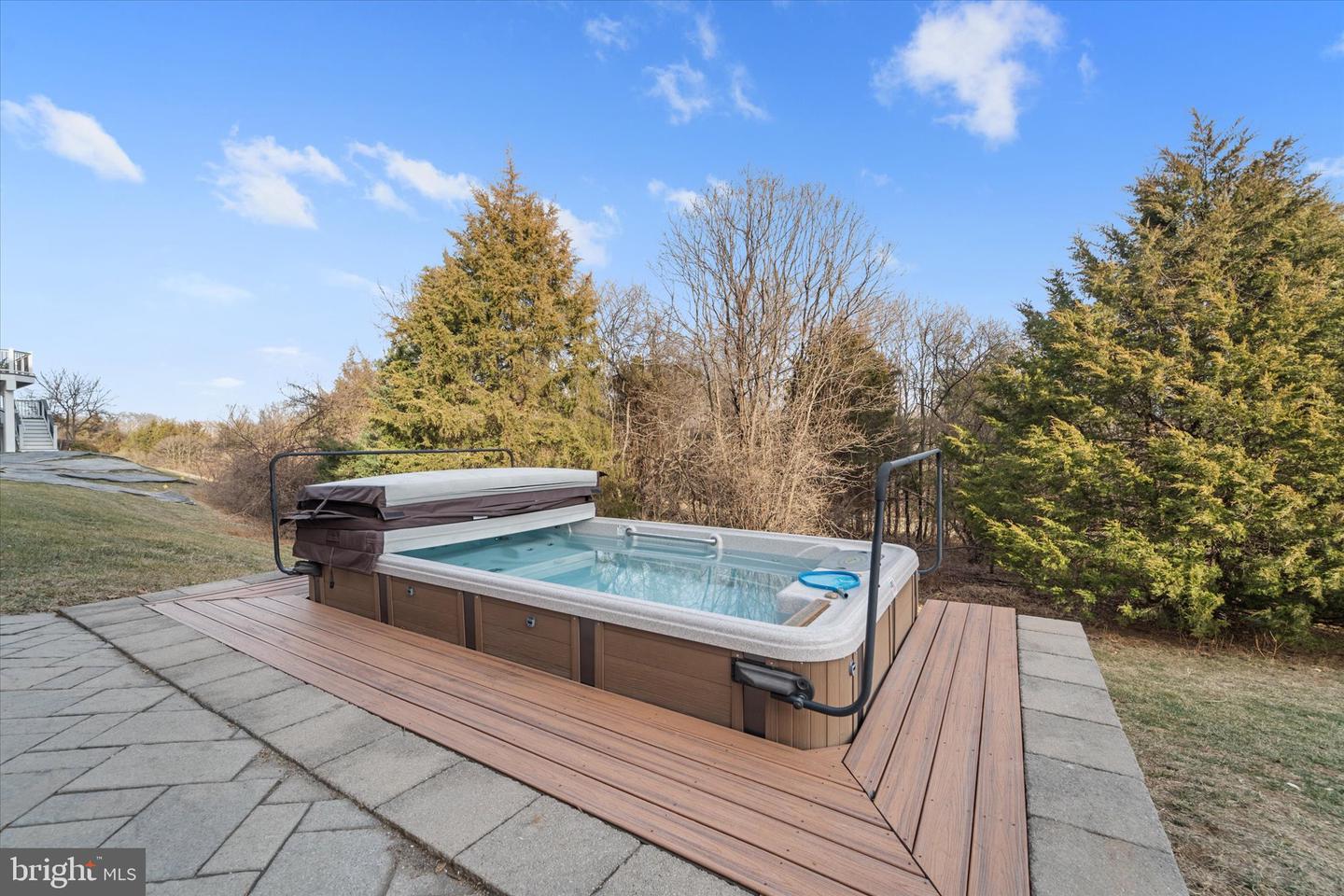 22990 WEYBRIDGE SQ, ASHBURN, Virginia 20148, 4 Bedrooms Bedrooms, ,4 BathroomsBathrooms,Residential,For sale,22990 WEYBRIDGE SQ,VALO2115508 MLS # VALO2115508