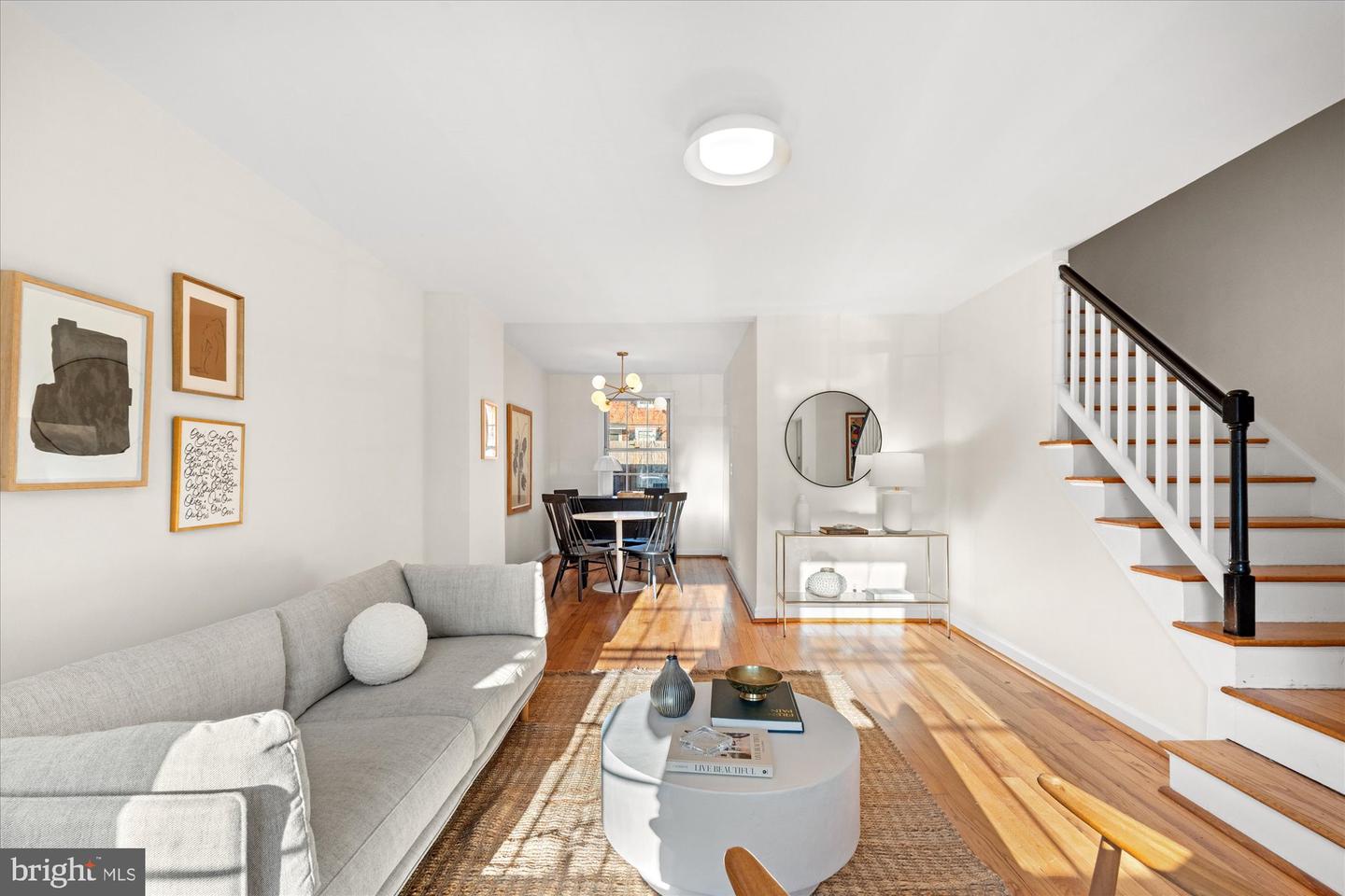 3013 S BUCHANAN ST, ARLINGTON, Virginia 22206, 2 Bedrooms Bedrooms, 9 Rooms Rooms,2 BathroomsBathrooms,Residential,For sale,3013 S BUCHANAN ST,VAAR2068648 MLS # VAAR2068648