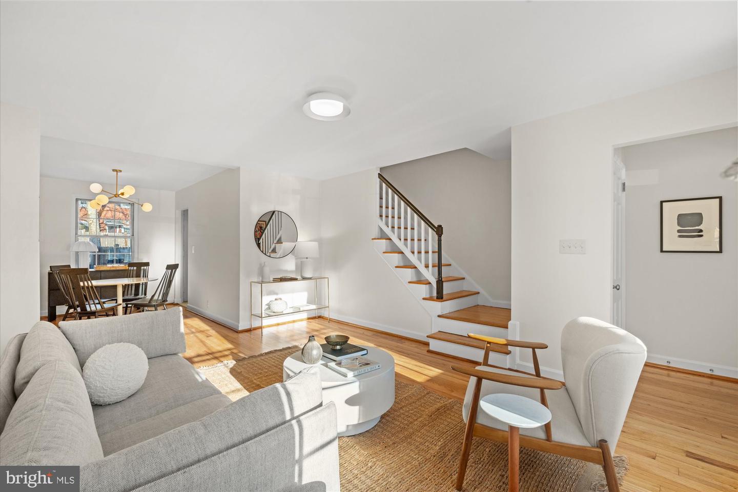 3013 S BUCHANAN ST, ARLINGTON, Virginia 22206, 2 Bedrooms Bedrooms, 9 Rooms Rooms,2 BathroomsBathrooms,Residential,For sale,3013 S BUCHANAN ST,VAAR2068648 MLS # VAAR2068648