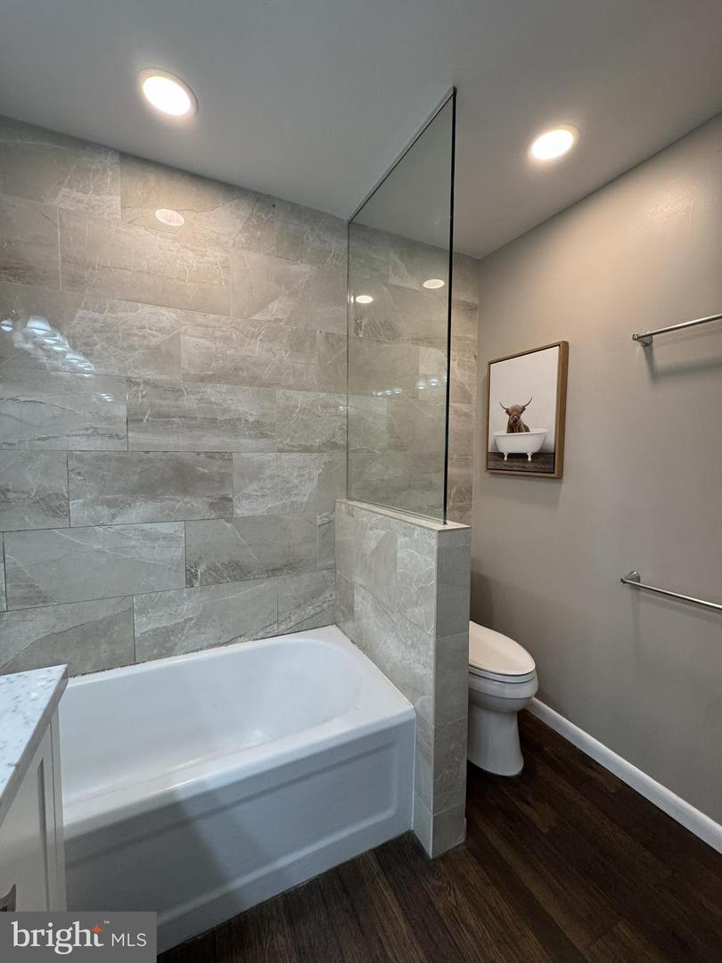 2600 GLENGYLE DR #118, VIENNA, Virginia 22181, 3 Bedrooms Bedrooms, ,1 BathroomBathrooms,Residential,For sale,2600 GLENGYLE DR #118,VAFX2289950 MLS # VAFX2289950