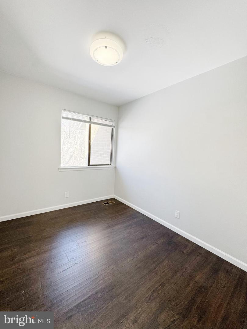 2600 GLENGYLE DR #118, VIENNA, Virginia 22181, 3 Bedrooms Bedrooms, ,1 BathroomBathrooms,Residential,For sale,2600 GLENGYLE DR #118,VAFX2289950 MLS # VAFX2289950