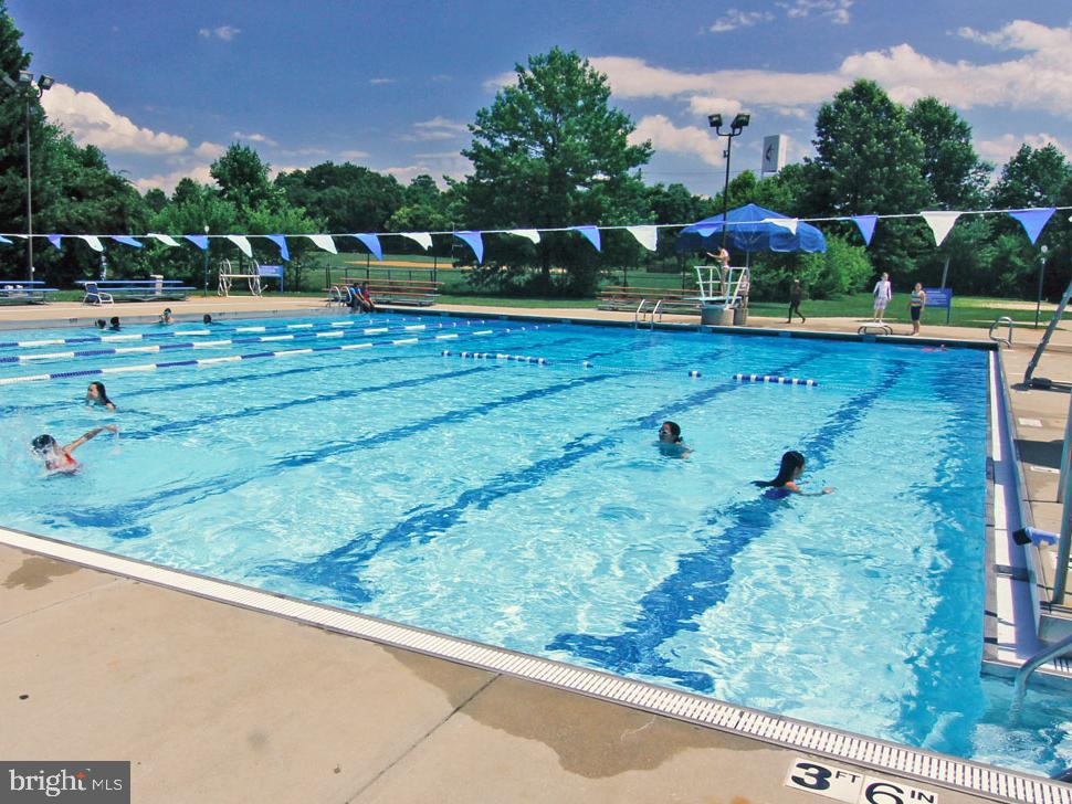 2600 GLENGYLE DR #118, VIENNA, Virginia 22181, 3 Bedrooms Bedrooms, ,1 BathroomBathrooms,Residential,For sale,2600 GLENGYLE DR #118,VAFX2289950 MLS # VAFX2289950