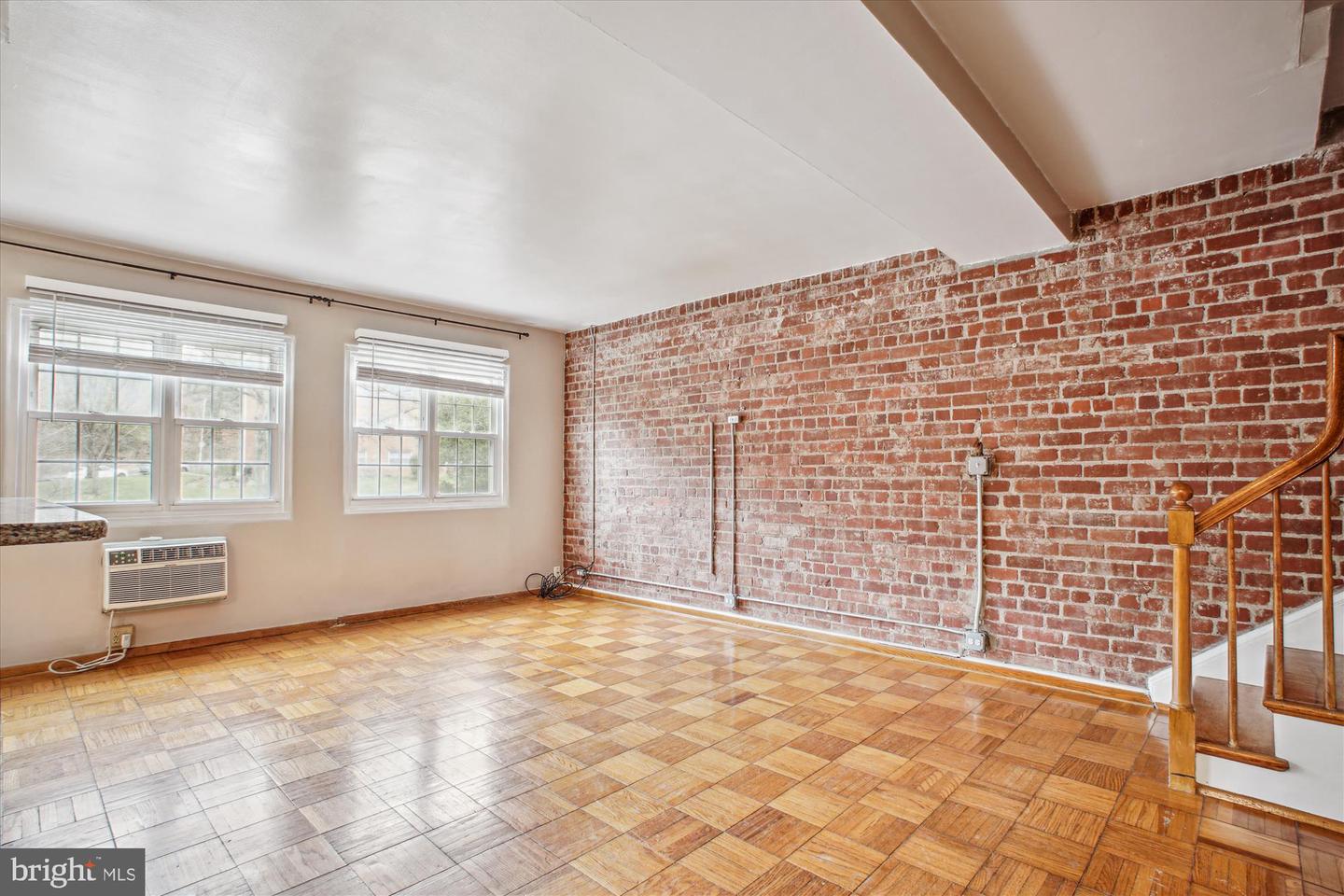 3518 VALLEY DR, ALEXANDRIA, Virginia 22302, 2 Bedrooms Bedrooms, ,1 BathroomBathrooms,Residential,For sale,3518 VALLEY DR,VAAX2053972 MLS # VAAX2053972 3518 VALLEY DR, ALEXANDRIA, Virginia 22302, 2 Bedrooms Bedrooms, ,1 BathroomBathrooms,Residential,For sale,3518 VALLEY DR,VAAX2053972 MLS # VAAX2053972