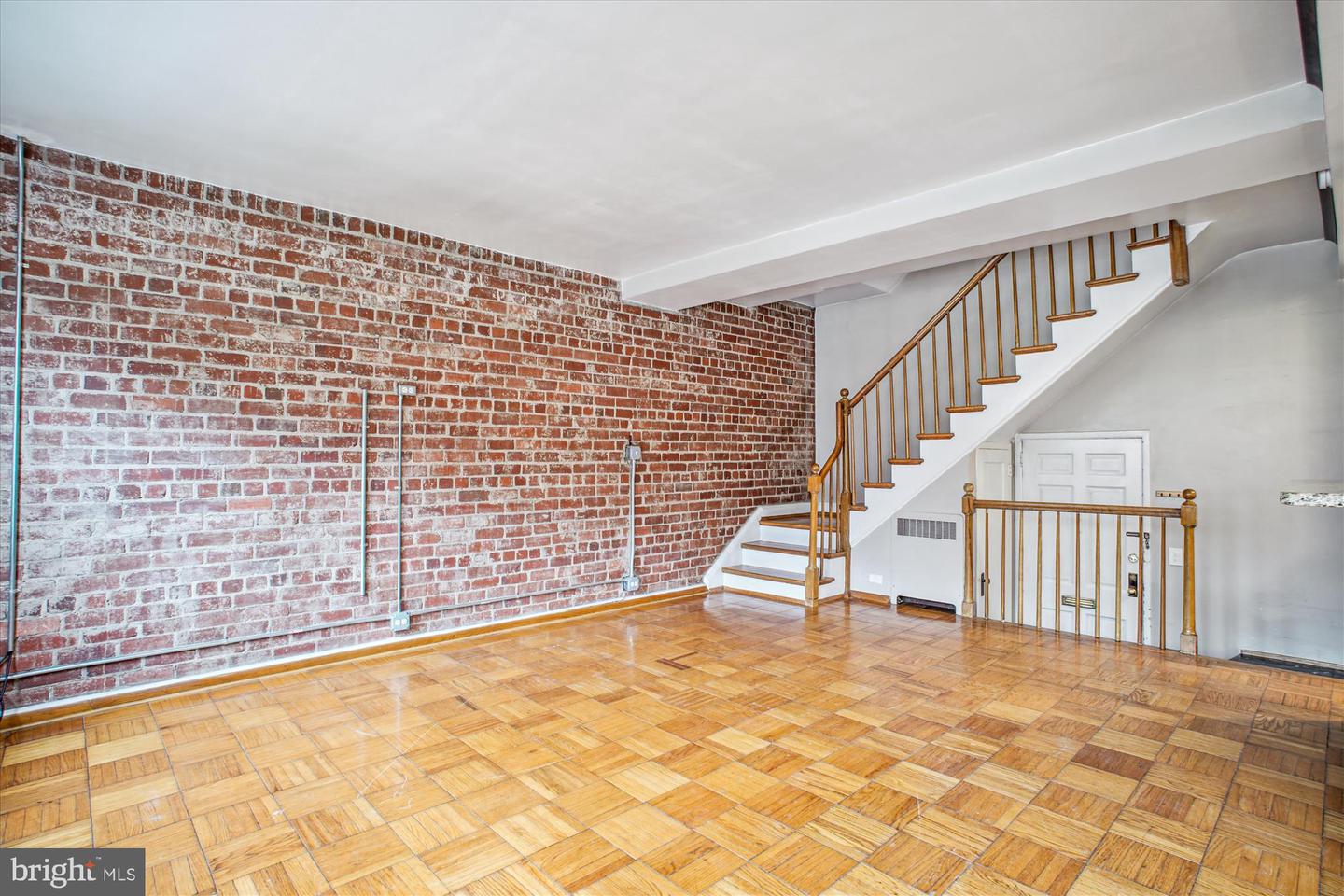 3518 VALLEY DR, ALEXANDRIA, Virginia 22302, 2 Bedrooms Bedrooms, ,1 BathroomBathrooms,Residential,For sale,3518 VALLEY DR,VAAX2053972 MLS # VAAX2053972 3518 VALLEY DR, ALEXANDRIA, Virginia 22302, 2 Bedrooms Bedrooms, ,1 BathroomBathrooms,Residential,For sale,3518 VALLEY DR,VAAX2053972 MLS # VAAX2053972