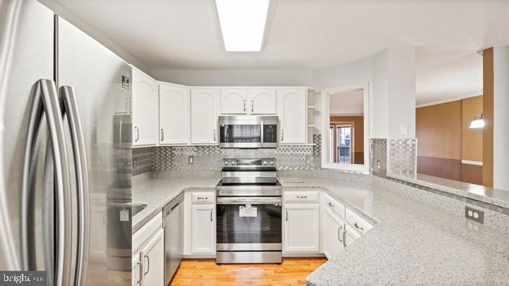 8519 TACKHOUSE LOOP, GAINESVILLE, Virginia 20155, 4 Bedrooms Bedrooms, ,3 BathroomsBathrooms,Residential,For sale,8519 TACKHOUSE LOOP,VAPW2112182 MLS # VAPW2112182