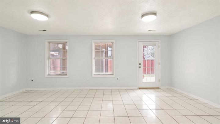 8519 TACKHOUSE LOOP, GAINESVILLE, Virginia 20155, 4 Bedrooms Bedrooms, ,3 BathroomsBathrooms,Residential,For sale,8519 TACKHOUSE LOOP,VAPW2112182 MLS # VAPW2112182