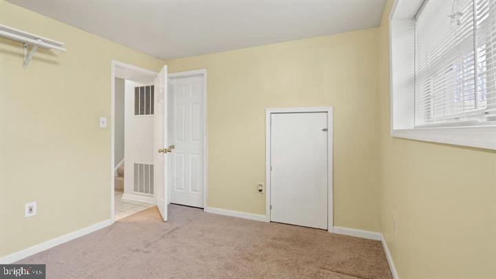 8519 TACKHOUSE LOOP, GAINESVILLE, Virginia 20155, 4 Bedrooms Bedrooms, ,3 BathroomsBathrooms,Residential,For sale,8519 TACKHOUSE LOOP,VAPW2112182 MLS # VAPW2112182