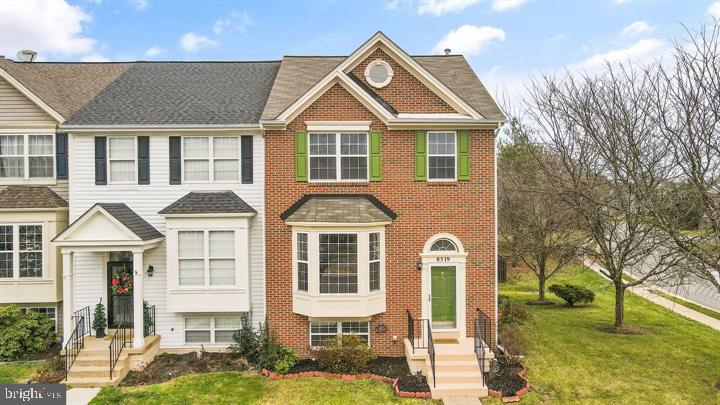 8519 TACKHOUSE LOOP, GAINESVILLE, Virginia 20155, 4 Bedrooms Bedrooms, ,3 BathroomsBathrooms,Residential,For sale,8519 TACKHOUSE LOOP,VAPW2112182 MLS # VAPW2112182