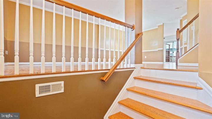 8519 TACKHOUSE LOOP, GAINESVILLE, Virginia 20155, 4 Bedrooms Bedrooms, ,3 BathroomsBathrooms,Residential,For sale,8519 TACKHOUSE LOOP,VAPW2112182 MLS # VAPW2112182