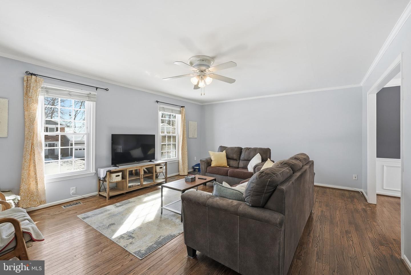 8118 VIOLA ST, SPRINGFIELD, Virginia 22152, 4 Bedrooms Bedrooms, ,3 BathroomsBathrooms,Residential,For sale,8118 VIOLA ST,VAFX2290136 MLS # VAFX2290136 8118 VIOLA ST, SPRINGFIELD, Virginia 22152, 4 Bedrooms Bedrooms, ,3 BathroomsBathrooms,Residential,For sale,8118 VIOLA ST,VAFX2290136 MLS # VAFX2290136