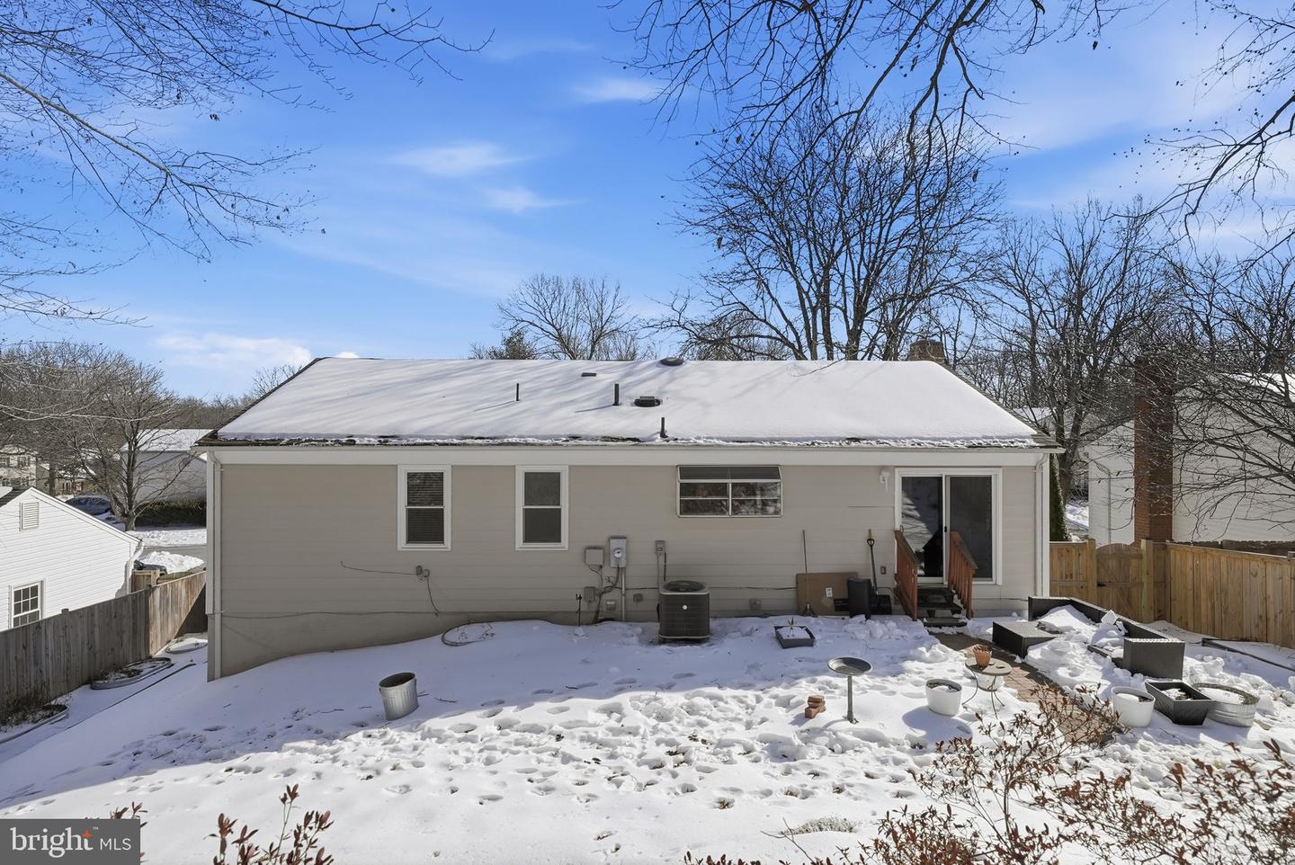 8118 VIOLA ST, SPRINGFIELD, Virginia 22152, 4 Bedrooms Bedrooms, ,3 BathroomsBathrooms,Residential,For sale,8118 VIOLA ST,VAFX2290136 MLS # VAFX2290136 8118 VIOLA ST, SPRINGFIELD, Virginia 22152, 4 Bedrooms Bedrooms, ,3 BathroomsBathrooms,Residential,For sale,8118 VIOLA ST,VAFX2290136 MLS # VAFX2290136