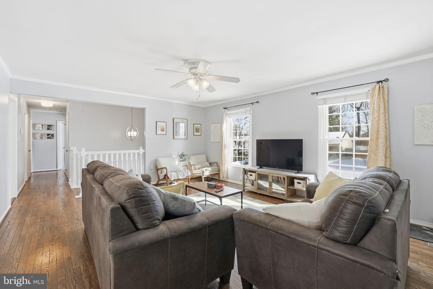 8118 VIOLA ST, SPRINGFIELD, Virginia 22152, 4 Bedrooms Bedrooms, ,3 BathroomsBathrooms,Residential,For sale,8118 VIOLA ST,VAFX2290136 MLS # VAFX2290136 8118 VIOLA ST, SPRINGFIELD, Virginia 22152, 4 Bedrooms Bedrooms, ,3 BathroomsBathrooms,Residential,For sale,8118 VIOLA ST,VAFX2290136 MLS # VAFX2290136
