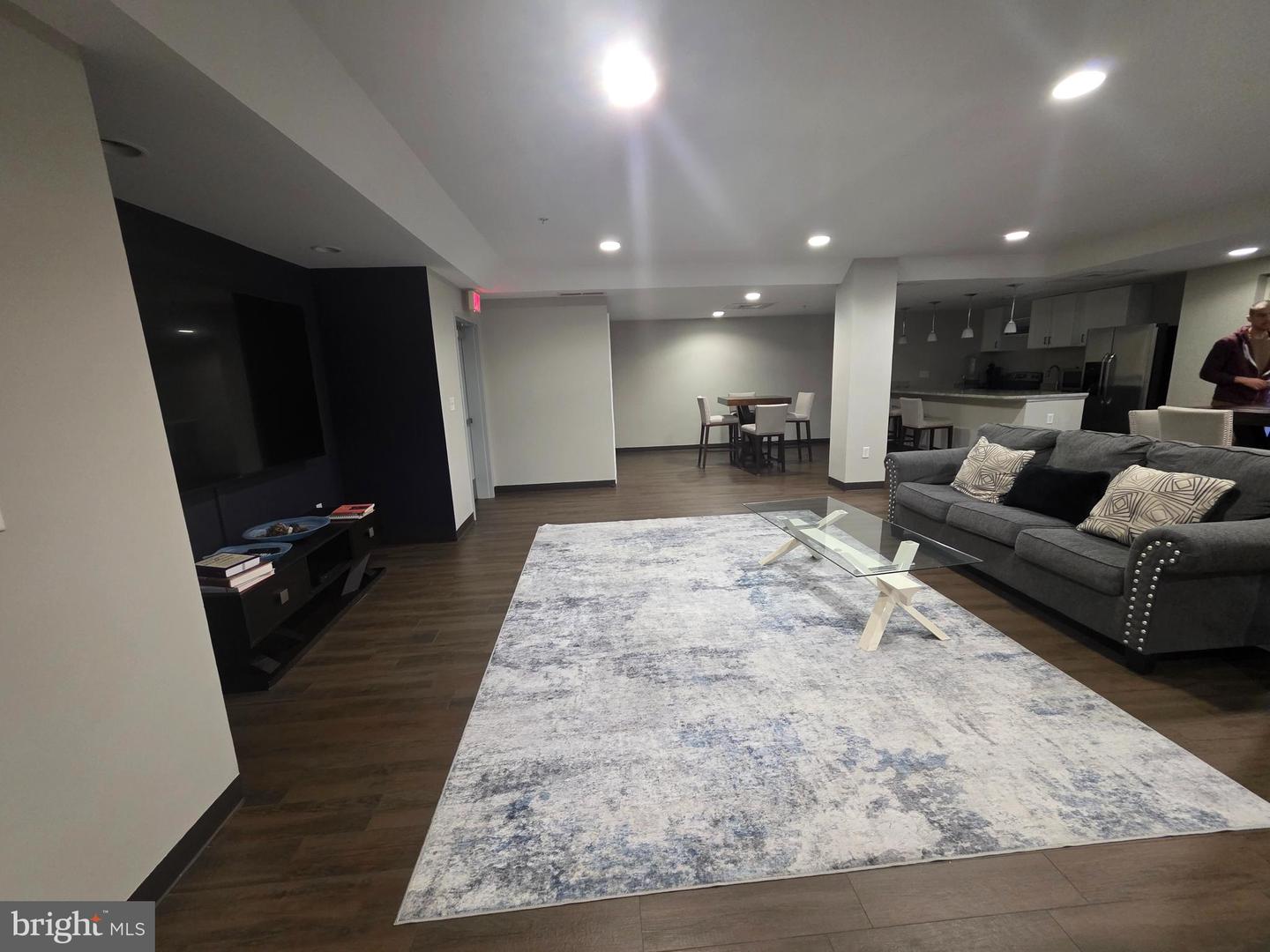 6301 EDSALL RD #418, ALEXANDRIA, Virginia 22312, ,Residential,For sale,6301 EDSALL RD #418,VAFX2290152 MLS # VAFX2290152