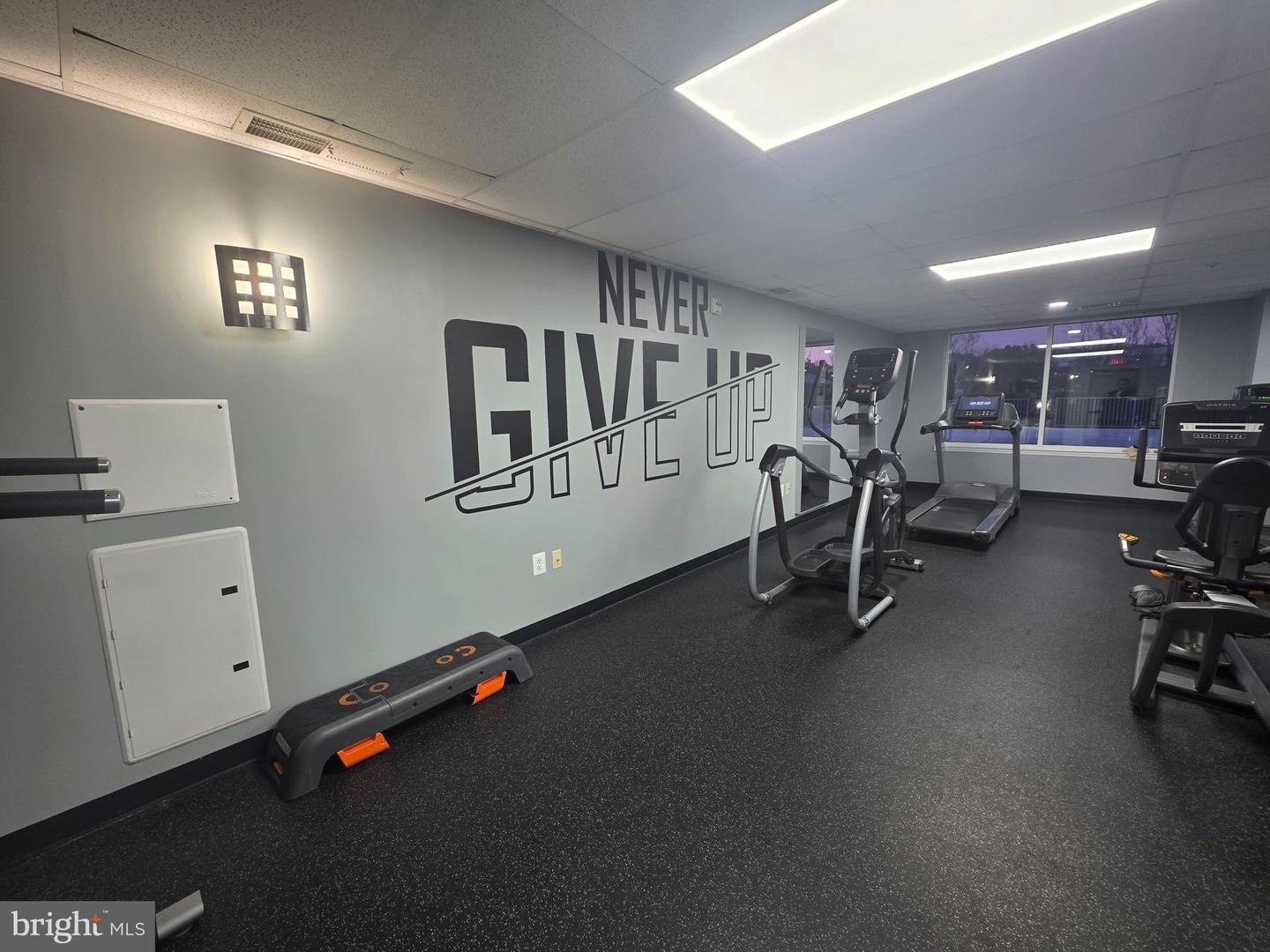 6301 EDSALL RD #418, ALEXANDRIA, Virginia 22312, ,Residential,For sale,6301 EDSALL RD #418,VAFX2290152 MLS # VAFX2290152