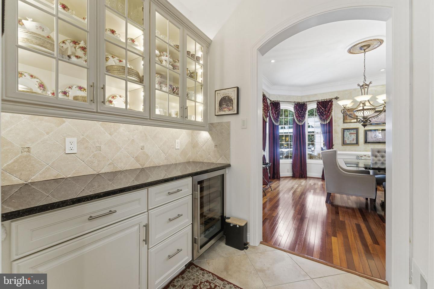 12914 PERCHERON LN, OAK HILL, Virginia 20171, 6 Bedrooms Bedrooms, ,4 BathroomsBathrooms,Residential,For sale,12914 PERCHERON LN,VAFX2290176 MLS # VAFX2290176