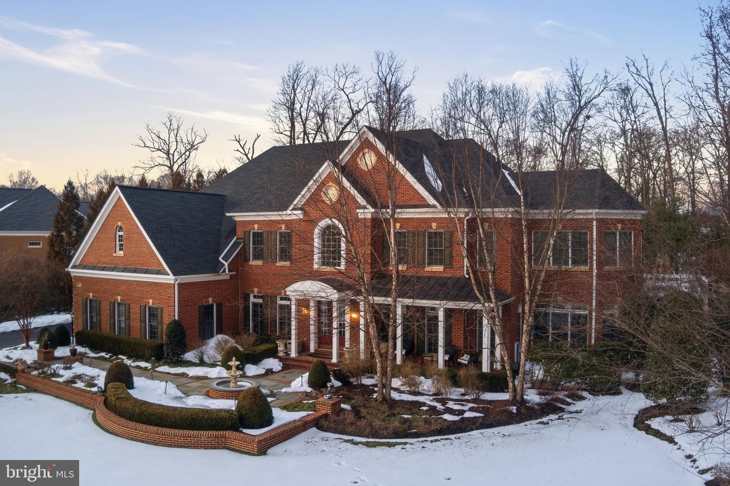 12914 PERCHERON LN, OAK HILL, Virginia 20171, 6 Bedrooms Bedrooms, ,4 BathroomsBathrooms,Residential,For sale,12914 PERCHERON LN,VAFX2290176 MLS # VAFX2290176