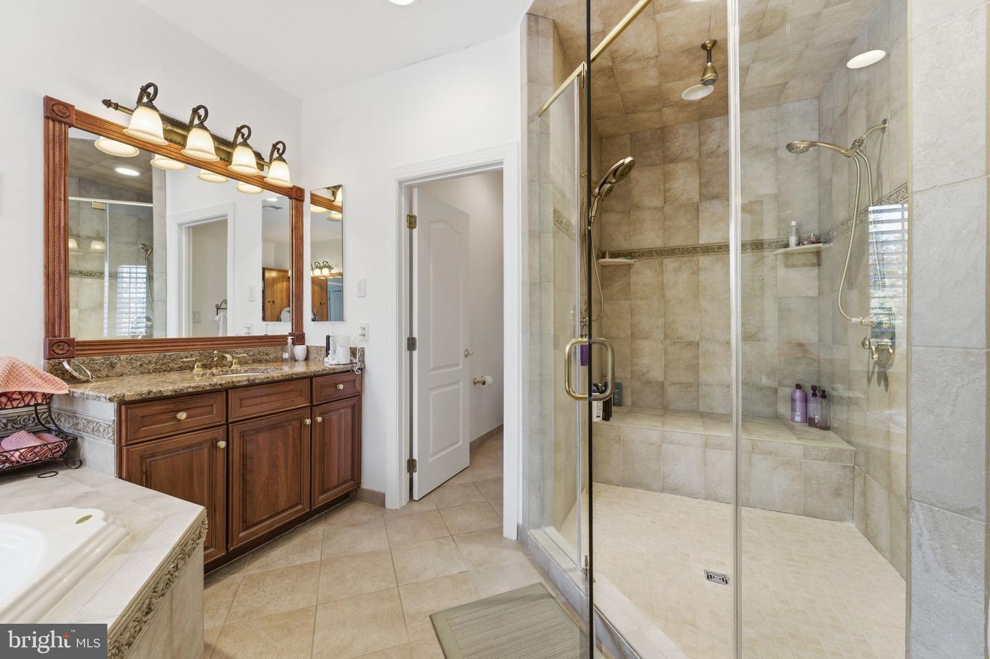 12914 PERCHERON LN, OAK HILL, Virginia 20171, 6 Bedrooms Bedrooms, ,4 BathroomsBathrooms,Residential,For sale,12914 PERCHERON LN,VAFX2290176 MLS # VAFX2290176