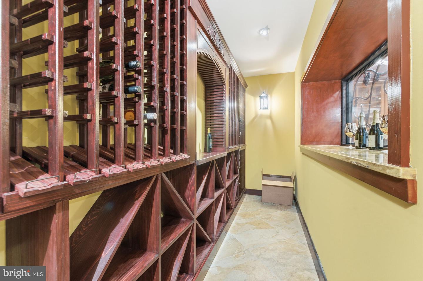 12914 PERCHERON LN, OAK HILL, Virginia 20171, 6 Bedrooms Bedrooms, ,4 BathroomsBathrooms,Residential,For sale,12914 PERCHERON LN,VAFX2290176 MLS # VAFX2290176