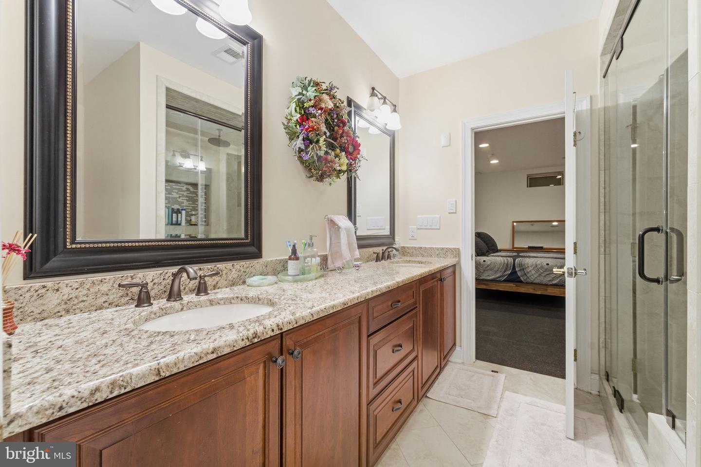 12914 PERCHERON LN, OAK HILL, Virginia 20171, 6 Bedrooms Bedrooms, ,4 BathroomsBathrooms,Residential,For sale,12914 PERCHERON LN,VAFX2290176 MLS # VAFX2290176