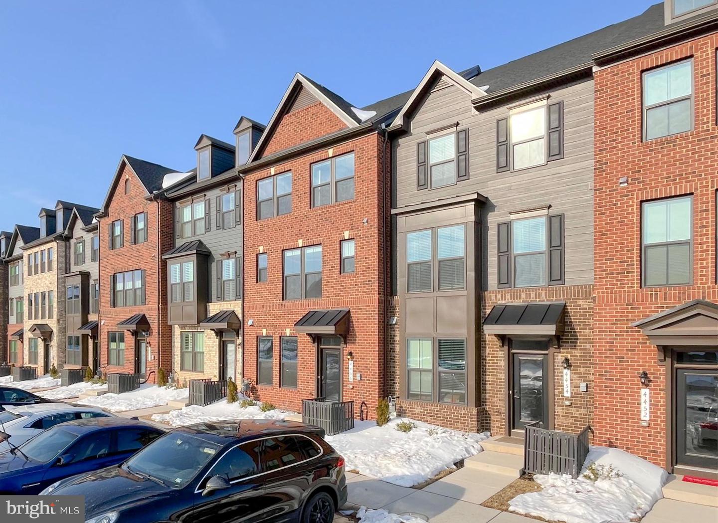 4456 SULFORD TER, CHANTILLY, Virginia 20151, 4 Bedrooms Bedrooms, ,3 BathroomsBathrooms,Residential,For sale,4456 SULFORD TER,VAFX2290188 MLS # VAFX2290188 4456 SULFORD TER, CHANTILLY, Virginia 20151, 4 Bedrooms Bedrooms, ,3 BathroomsBathrooms,Residential,For sale,4456 SULFORD TER,VAFX2290188 MLS # VAFX2290188