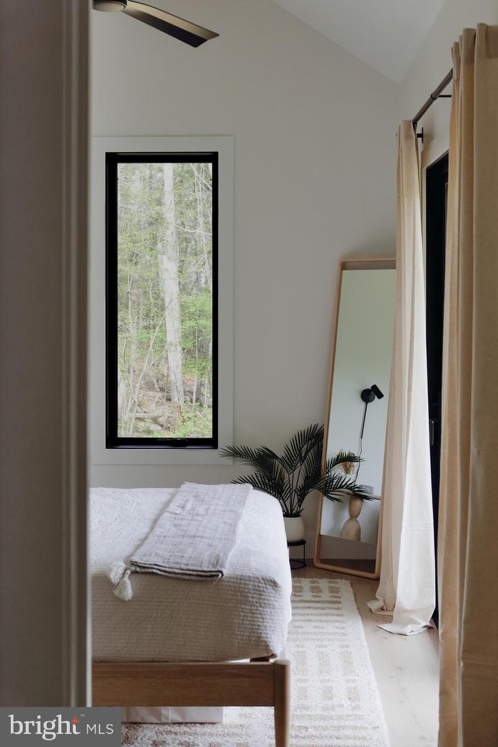 1022 VALLEY BURG RD, LURAY, Virginia 22835, 2 Bedrooms Bedrooms, 4 Rooms Rooms,1 BathroomBathrooms,Residential,For sale,1022 VALLEY BURG RD,VAPA2006024 MLS # VAPA2006024