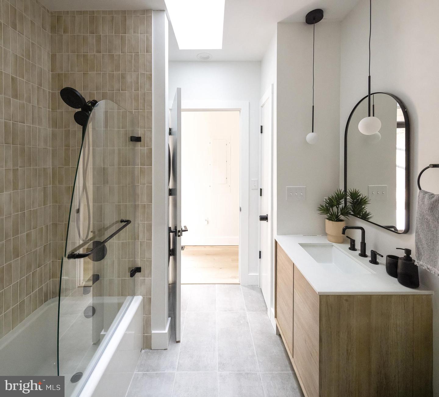 1022 VALLEY BURG RD, LURAY, Virginia 22835, 2 Bedrooms Bedrooms, 4 Rooms Rooms,1 BathroomBathrooms,Residential,For sale,1022 VALLEY BURG RD,VAPA2006024 MLS # VAPA2006024