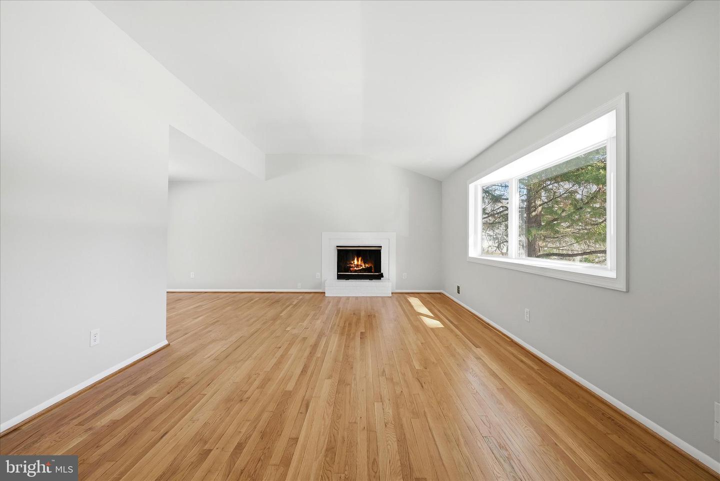 9732 SAINT ANDREWS DR, FAIRFAX, Virginia 22030, 4 Bedrooms Bedrooms, ,2 BathroomsBathrooms,Residential,For sale,9732 SAINT ANDREWS DR,VAFC2007756 MLS # VAFC2007756