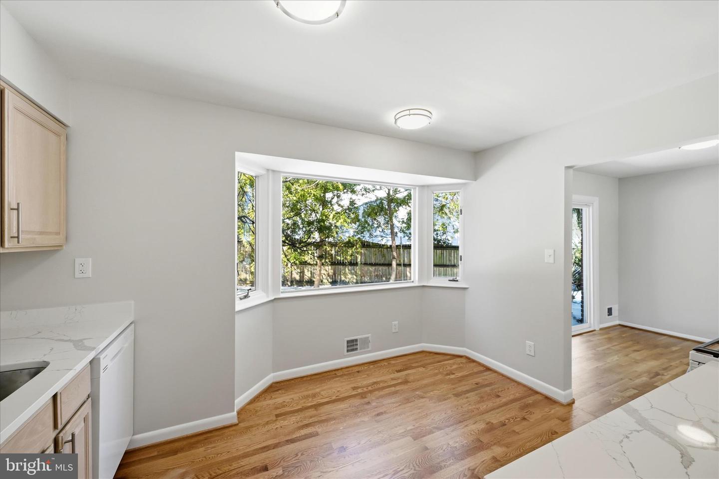 9732 SAINT ANDREWS DR, FAIRFAX, Virginia 22030, 4 Bedrooms Bedrooms, ,2 BathroomsBathrooms,Residential,For sale,9732 SAINT ANDREWS DR,VAFC2007756 MLS # VAFC2007756