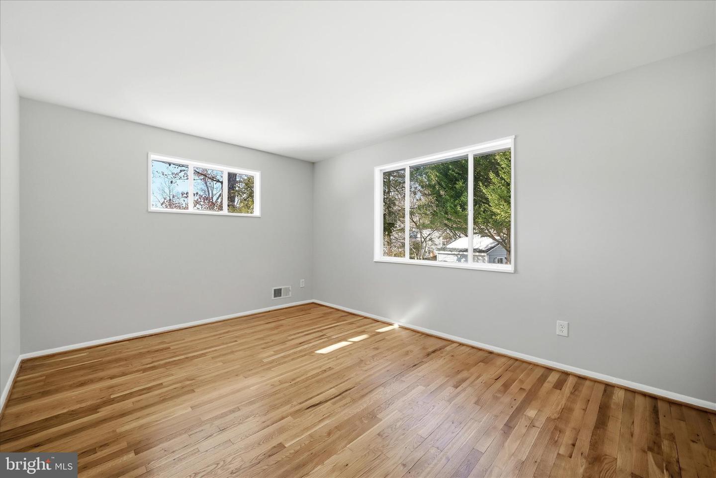 9732 SAINT ANDREWS DR, FAIRFAX, Virginia 22030, 4 Bedrooms Bedrooms, ,2 BathroomsBathrooms,Residential,For sale,9732 SAINT ANDREWS DR,VAFC2007756 MLS # VAFC2007756