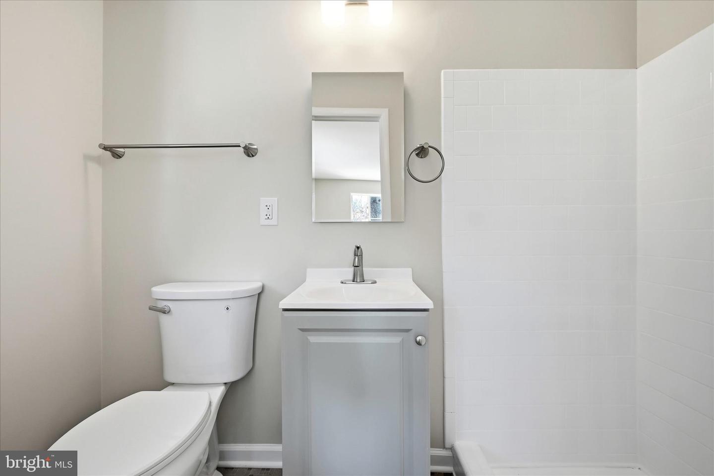 9732 SAINT ANDREWS DR, FAIRFAX, Virginia 22030, 4 Bedrooms Bedrooms, ,2 BathroomsBathrooms,Residential,For sale,9732 SAINT ANDREWS DR,VAFC2007756 MLS # VAFC2007756