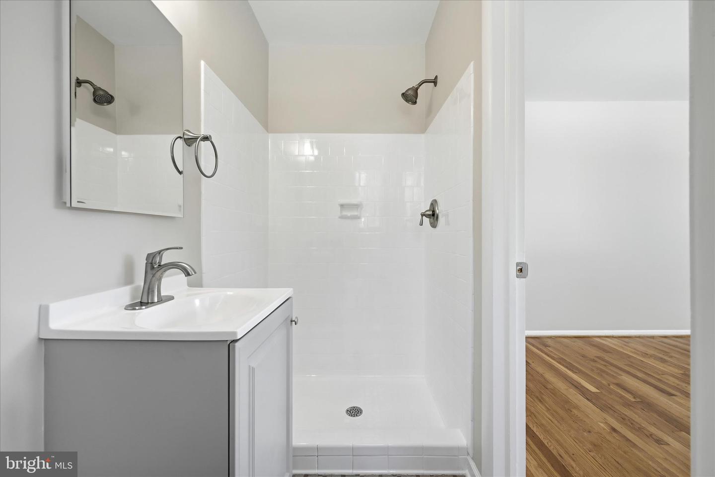 9732 SAINT ANDREWS DR, FAIRFAX, Virginia 22030, 4 Bedrooms Bedrooms, ,2 BathroomsBathrooms,Residential,For sale,9732 SAINT ANDREWS DR,VAFC2007756 MLS # VAFC2007756