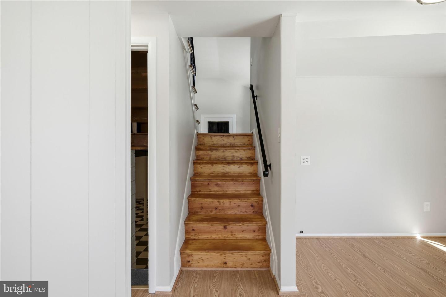 9732 SAINT ANDREWS DR, FAIRFAX, Virginia 22030, 4 Bedrooms Bedrooms, ,2 BathroomsBathrooms,Residential,For sale,9732 SAINT ANDREWS DR,VAFC2007756 MLS # VAFC2007756