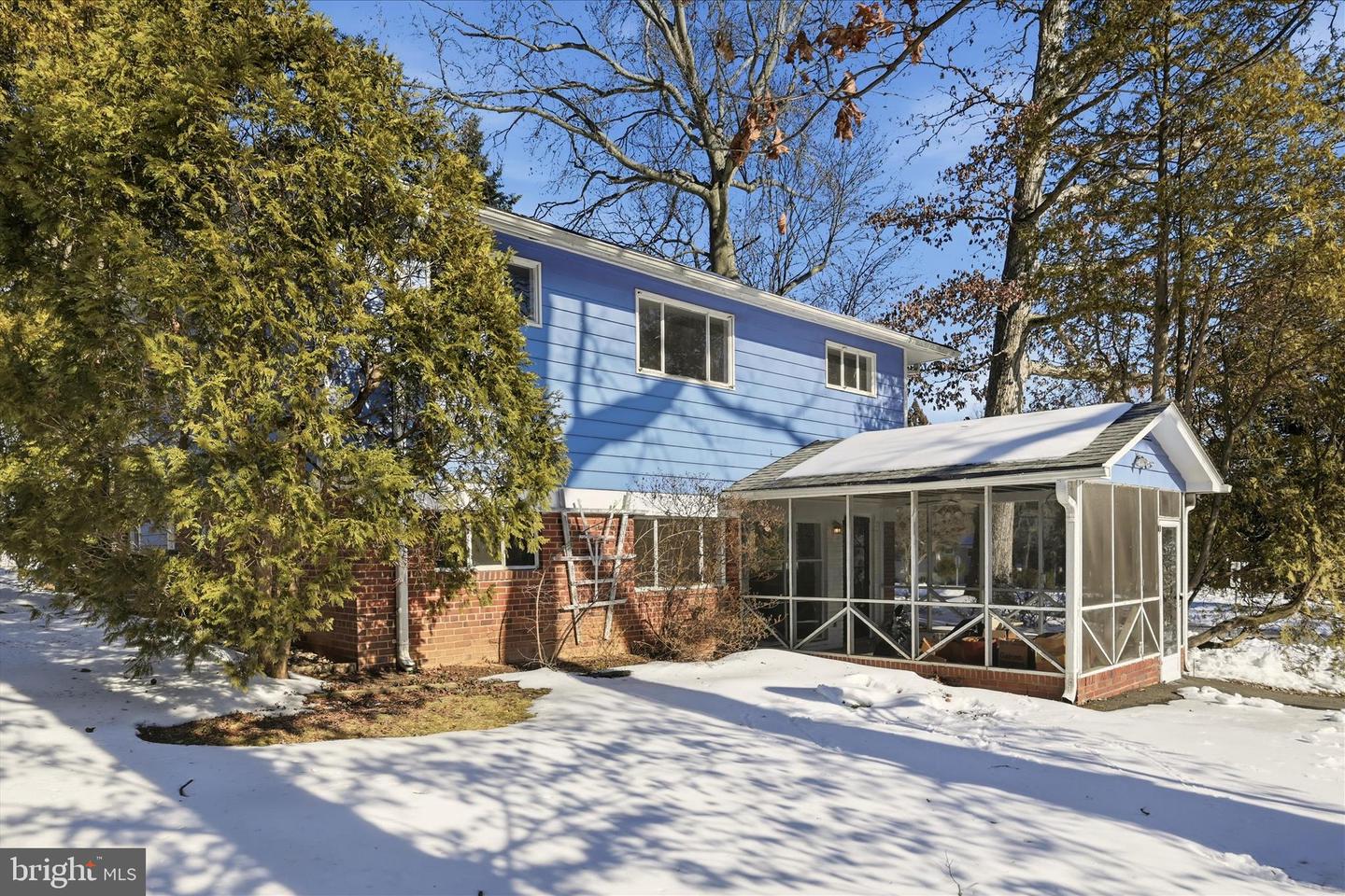 9732 SAINT ANDREWS DR, FAIRFAX, Virginia 22030, 4 Bedrooms Bedrooms, ,2 BathroomsBathrooms,Residential,For sale,9732 SAINT ANDREWS DR,VAFC2007756 MLS # VAFC2007756